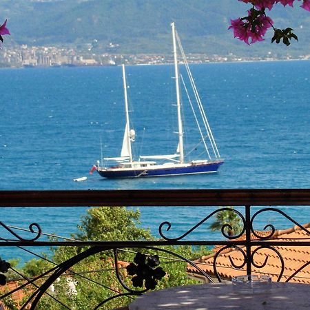 Ilion Hotel Nafpaktos エクステリア 写真